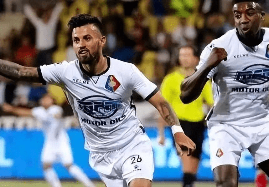 而作为深受 而作为深受